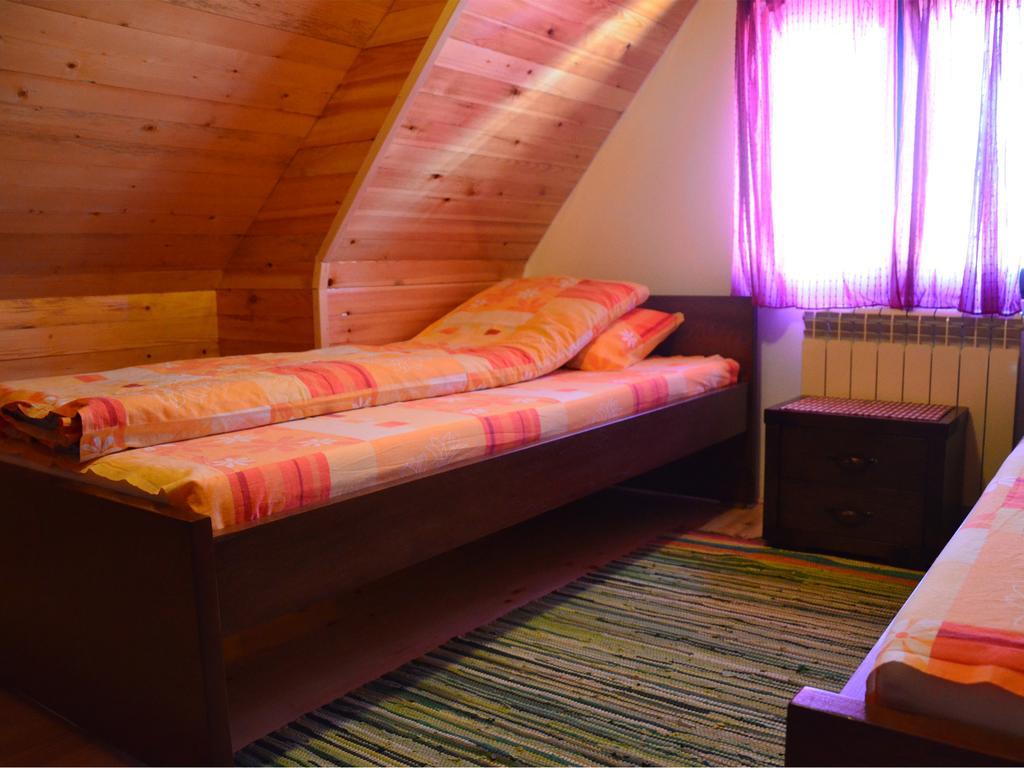Family Apartments Žabljak Δωμάτιο φωτογραφία